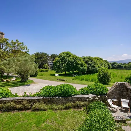 Casa Peleyon 3* Castropol