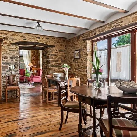 Casa Peleyon Couette-café Castropol