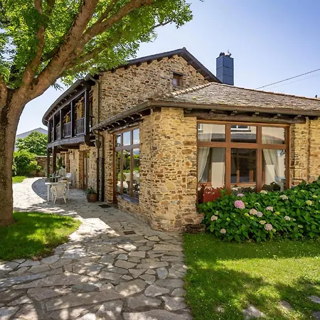 Couette-café Casa Peleyon