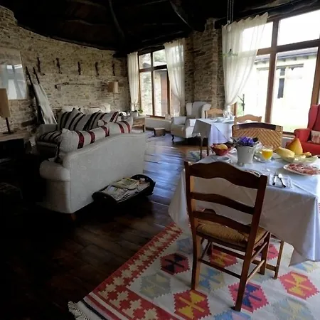 Casa Peleyon 3* Castropol