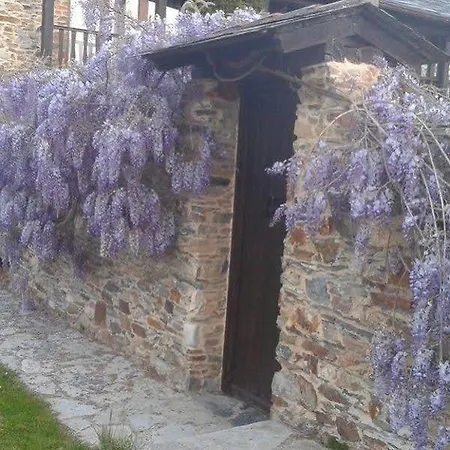 Casa Peleyon Bed & Breakfast