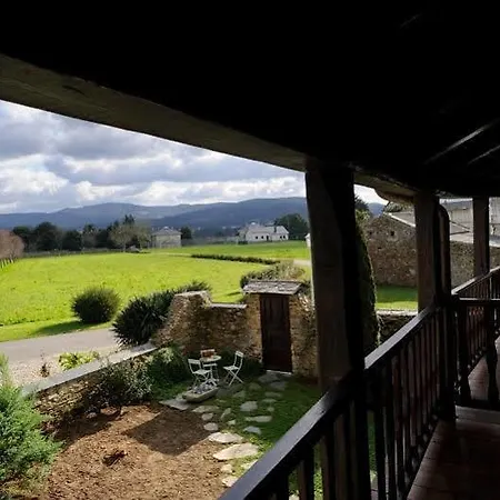 Casa Peleyon 3*