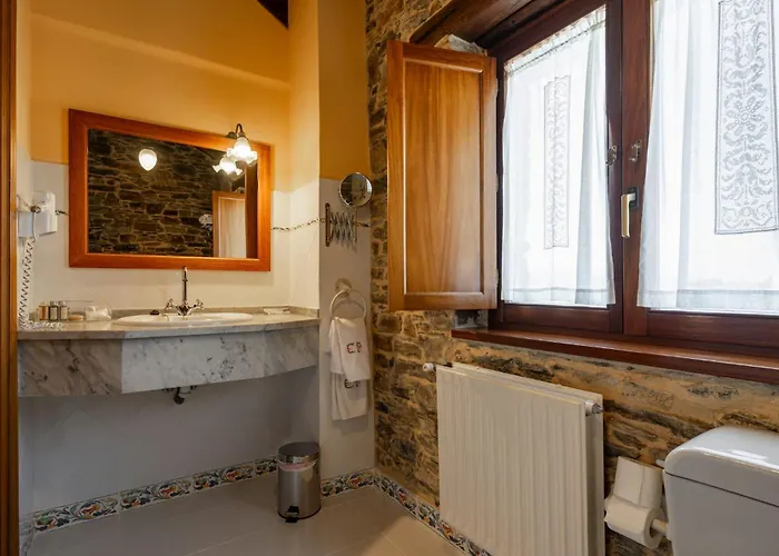 Nocleg ze śniadaniem Casa Peleyon Castropol